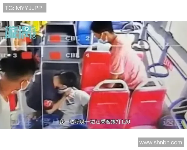 球员比赛中晕倒送医，所幸无生命危险