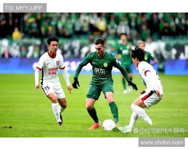 中超焦点大战山东泰山与广州队激烈对决双方精彩表现互有攻守